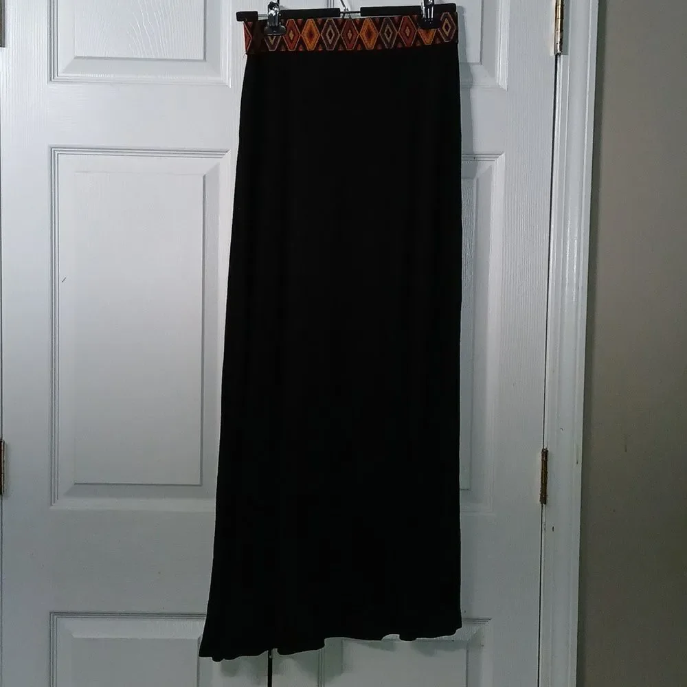 Riley & James  black aztec maxi skirt Sz S